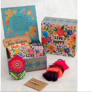 NEW Live Happy boho keepsake box w/ 6 items